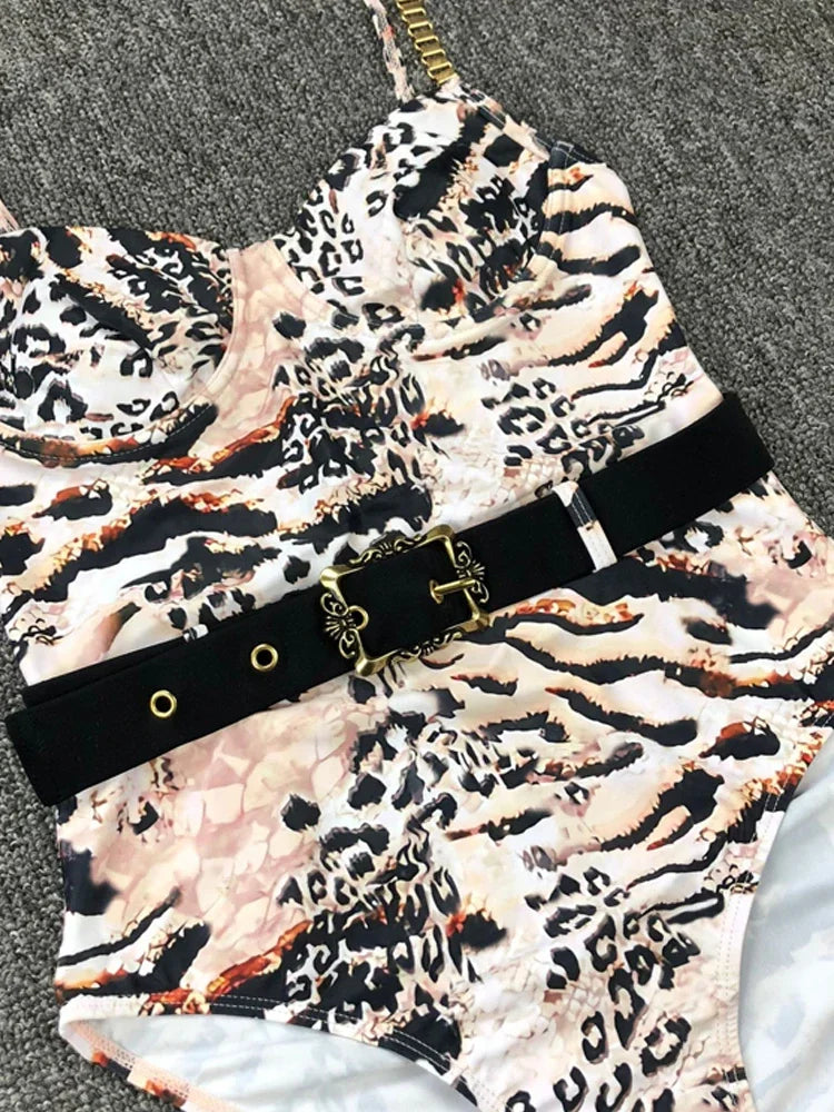 Monnaco Elegant Swimsuit