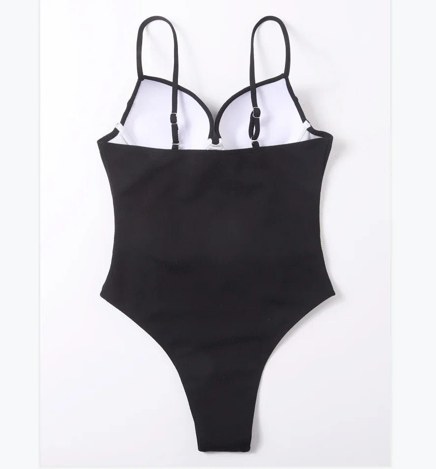 Monnaco Elegant Swimsuit