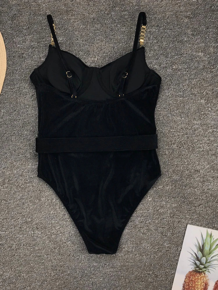Monnaco Elegant Swimsuit